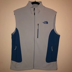 Men’s Northface Vest